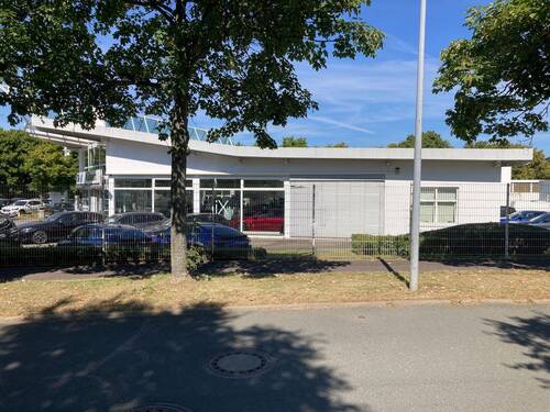 Seitenansicht - Halle in Windischleuba