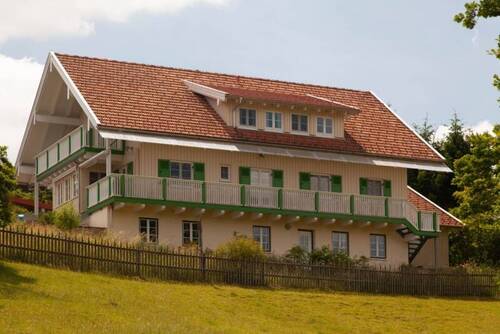Ansicht-Nord - 8 Zimmer Mehrfamilienhaus, Wohnhaus zum Kaufen in Reichling-Ludenhausen
