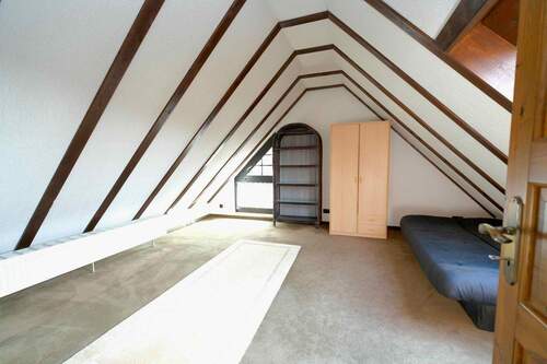 Wohnfläche im Dachgeschoss - 