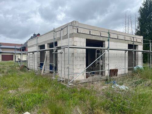 Ansicht - Rohbauhaus in Hillersleben - 90.000,00&nbsp;EUR Kaufpreis, ca.&nbsp; 180,00&nbsp;m&sup2;&nbsp;Wohnfl&auml;che