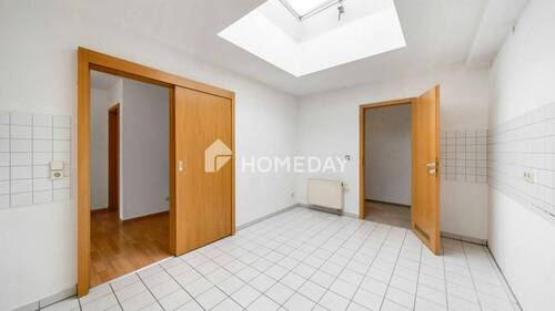 Küche 1 - Etagenwohnung mit 74,60 m&sup2; in Freital zum Kaufen