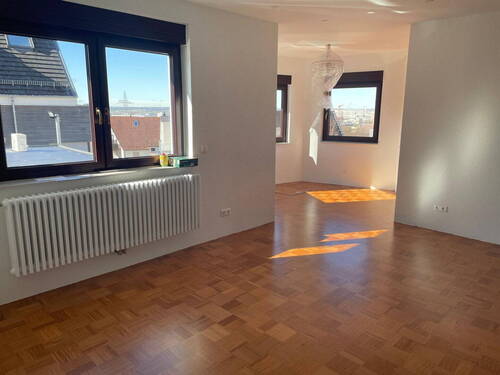 Erker - 2 Zimmer Etagenwohnung in Böblingen