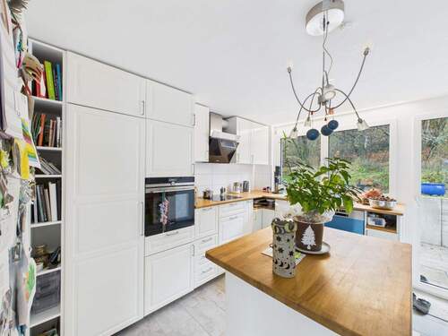 Küche - Doppelhaushälfte mit 172,00 m&sup2; in Ostelsheim zum Kaufen