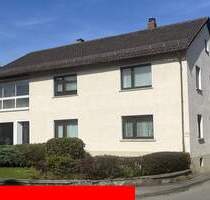 REDUZIERT: Großes, renoviertes Wohnhaus mit Gewerberäumen in Gosheim