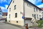 Seiten-/Rückansicht Garage/Hauseingang - Einfamilienhaus mit 207,00 m&sup2; in Gosheim zum Kaufen