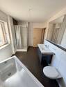 Modernes Badezimmer - 