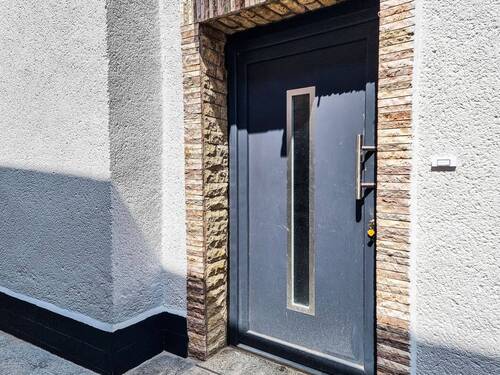 Hauseingangsbereich - Einfamilienhaus mit 228,00 m² in Wiedemar zum Kaufen