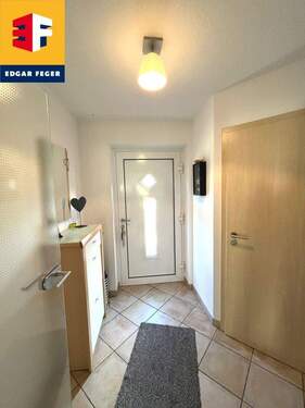 Windfang - Garderobe - Gäste WC - 