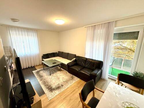 Wohnen - 2 Zimmer Etagenwohnung in Rosenheim