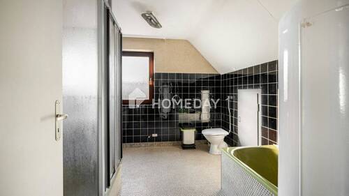 1. OG Badezimmer 1 - 