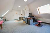 Arbeitszimmer DG - 