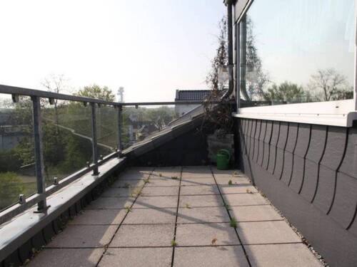 20211217_080357000_iOS 1.jpg - 4 Zimmer Terrassenwohnung zum Kaufen in Düsseldorf