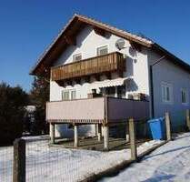 Für Naturliebhaber! Generalsaniertes Zweifamilienhaus Nähe Rattiszell