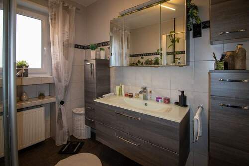 Badezimmer - 4 Zimmer Einfamilienhaus zum Kaufen in Titz