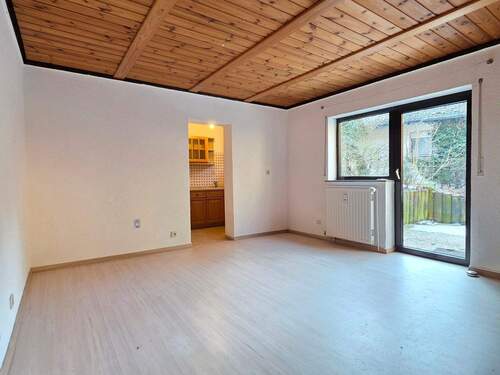 Wohn- und Essbereich - 2 Zimmer Etagenwohnung zum Kaufen in Niederfüllbach