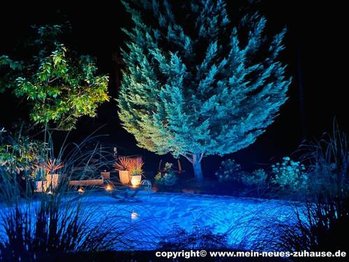 Bild 14 Pool Nachtansicht - 