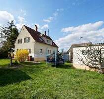 Grundstück mit Altbestand sanierungsbed. Einfamilienhaus - Sie entscheiden! - Stadtbergen / Leitershofen