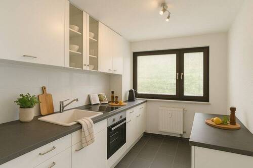 Küche_Einrichtung beispielhaft - 