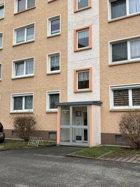Vorderhaus - 4 Zimmer Etagenwohnung zum Kaufen in Hohenstein-Ernstthal