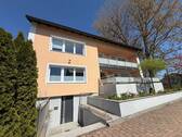 Hausansicht Süd-West.JPG - 4 Zimmer Etagenwohnung zum Kaufen in Altdorf