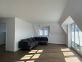 Wohnzimmer - 3 Zimmer Etagenwohnung in Hamburg
