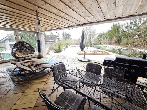 phänomenale Terrasse mit Überdachung & ... - Etagenwohnung mit 160,00 m&sup2; in Coburg zur Miete