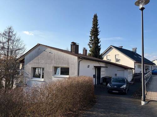 Straßenansicht - Einfamilienhaus mit 110,00 m&sup2; in Erndtebrück zum Kaufen