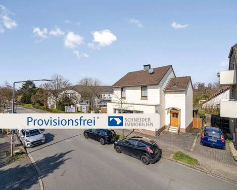 Frontansicht - Freistehendes Ein-Zweifamilienhaus in Ratingen-Ost