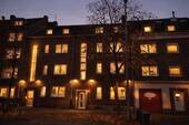 Frontansicht - NEUSS-FURTH: 4 FAMILIENHAUS IN ZENTRALER LAGE MIT MÖGLICHER EIGENTÜMERWOHNUNG