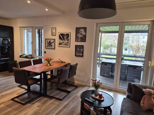 Wohnbereich - 8 Zimmer Einfamilienhaus in Neuss