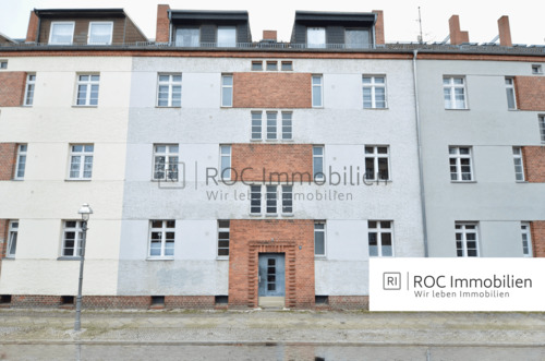 Titelbild - Mehrfamilienhaus mit 7 separaten Eigentumswohnungen! Berlin- Spandau