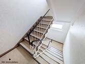 Treppenhaus - 3 Zimmer Etagenwohnung in Limbach-Oberfrohna