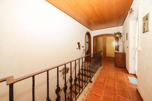 16 Flur - 