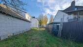 Durchgang zum Grundstück - 