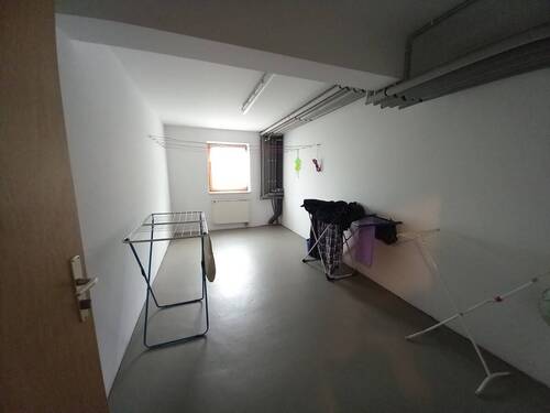 Trockenraum - Etagenwohnung mit 104,00 m&sup2; in Meerane zum Kaufen