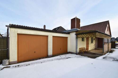 Haus Titelbild.jpg - Trittau - Kleines Häuschen in Schulnähe mit großem Garten für viele Möglichkeiten