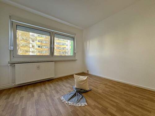 Schlafzimmer - Etagenwohnung mit 58,10 m&sup2; in Chemnitz zur Miete
