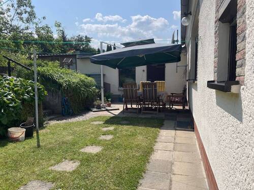 Terrasse - Einfamilienhaus mit 103,00 m&sup2; in Zeitz zum Kaufen