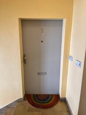 Whg.tür - 3 Zimmer Etagenwohnung in Berlin