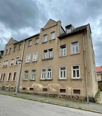 Straßenansicht - 1 Zimmer Mehrfamilienhaus, Wohnhaus zum Kaufen in Burgstädt
