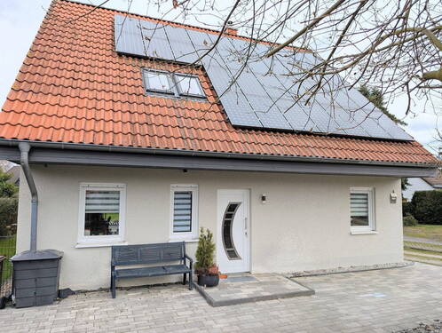 Haus - 6 Zimmer Einfamilienhaus zur Miete in Panketal