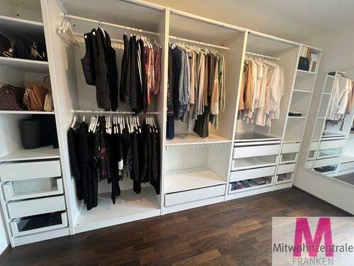  Kleiderschrank - 