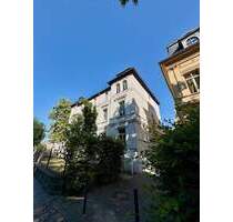 Charmante Dachgeschosswohnung mit Ausblick - zentral gelegen - Altenburg