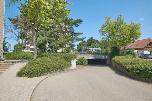 Zufahrt Tiefgarage - 