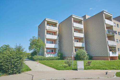 Ansicht - 3-Zimmer-Wohnung mit schöner Aussicht, inkl. TG-Stellplatz