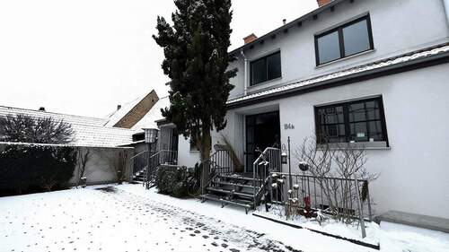 Aussenbereich - Großes, neuwertiges Reihenhaus mit Garten * in Jockgrim
