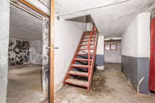 Keller Treppenaufgang - 
