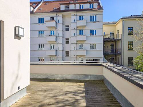 Sonnige Terrasse - 