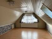 Ausgebauter Spitzboden 2 - 