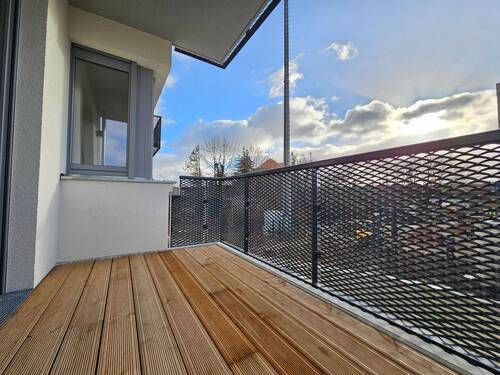 Terrasse - 3 Zimmer Etagenwohnung zur Miete in Nauen